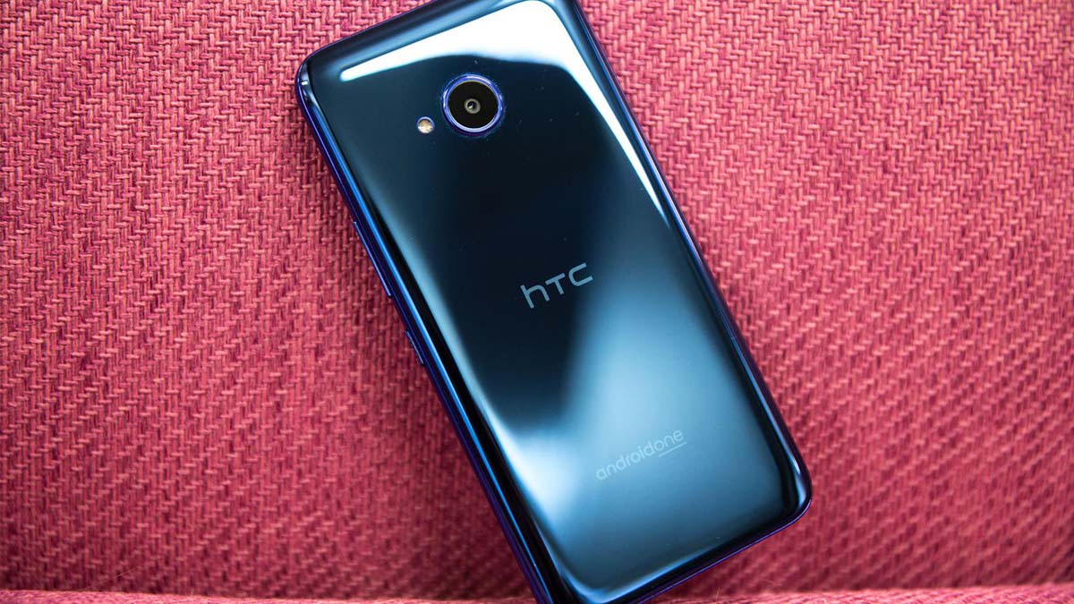 The HTC Exodus will allow to store and make transactions with digital currency