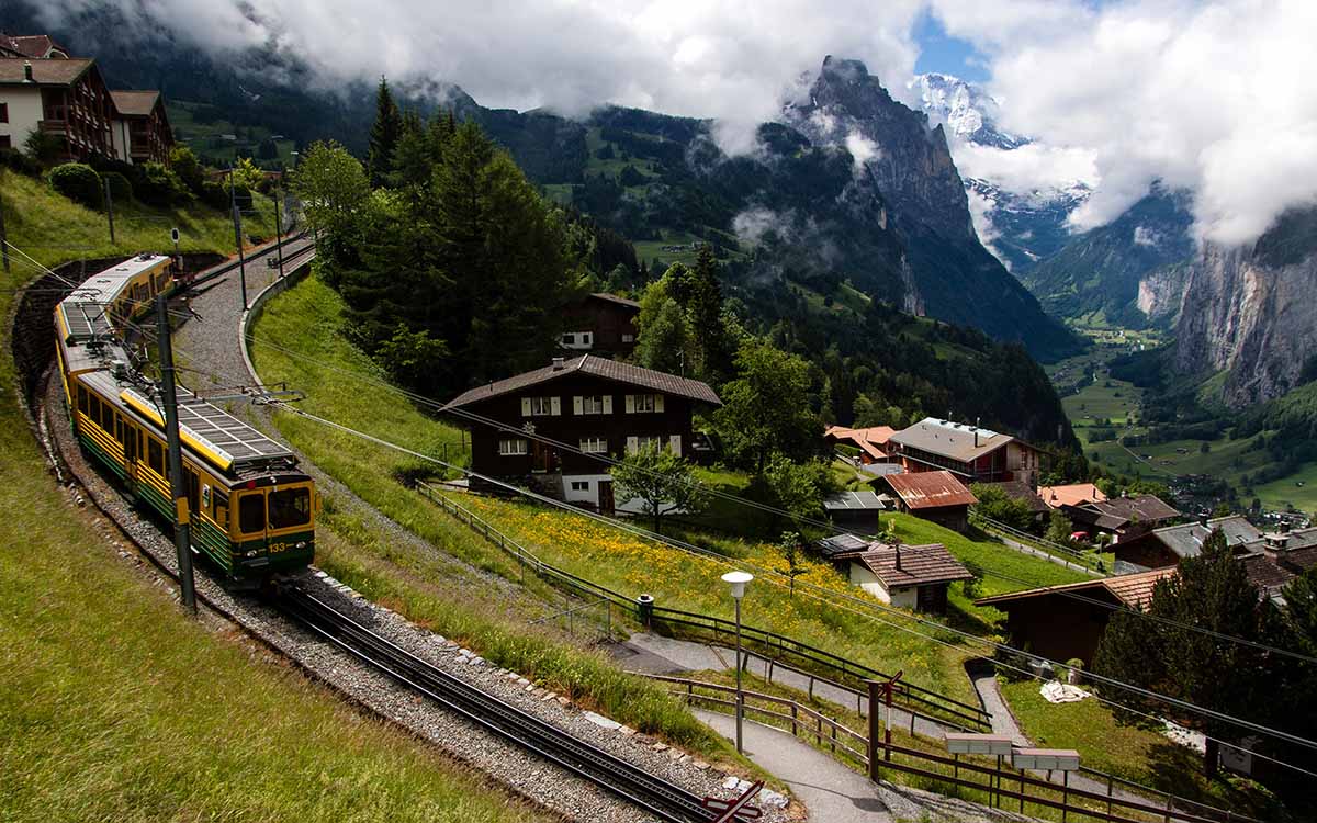 The Swiss railways company Swiss Federal Railways (SBB) has completed a proof of concept of a credential management system based on blockchain for workers