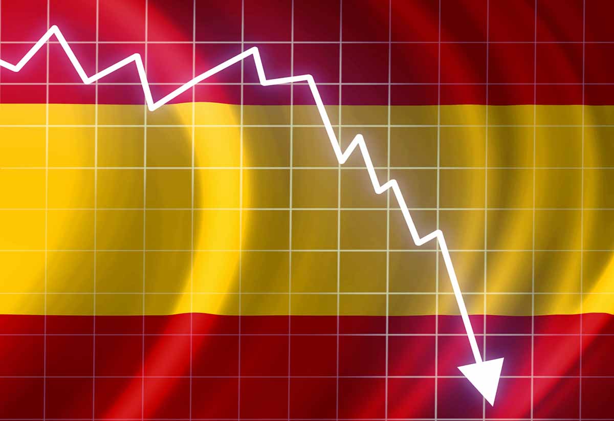 El Banco de España avisa del frenazo económico que hasta el momento disminuye el crecimiento de la nación