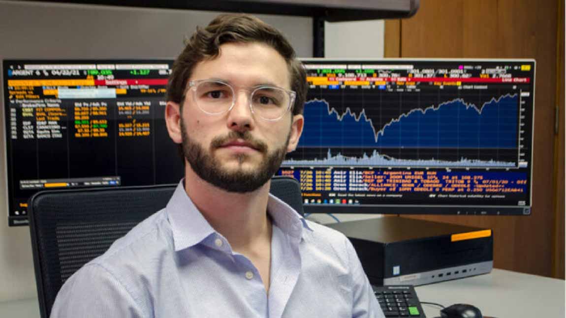 The fund takes advantage of the probability that periods of low volatility change to cycles of high volatility, according to Ibrahim Velutini Cárdenas
