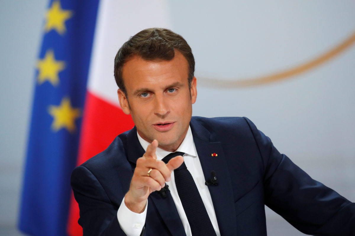 El actual mandatario Emmanuel Macron obtuvo un 58,55 % de los votos según indicó el Ministerio de Interior