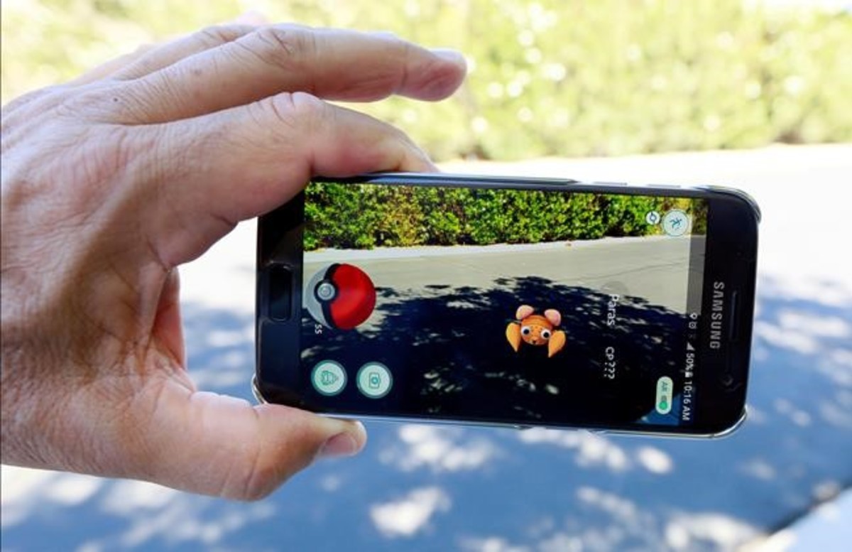 Through the augmented reality video game Pokémon GO, it will be possible to help revitalize local communities