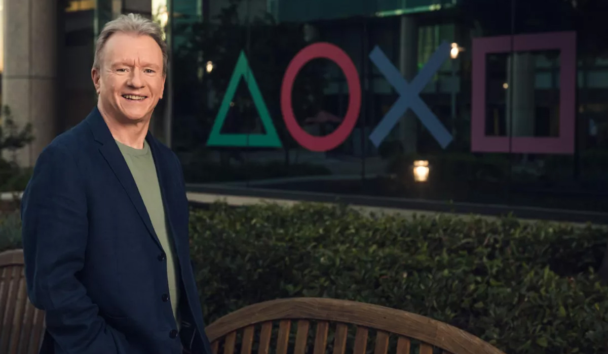 El CEO de la división de videojuegos de la empresa aseguró que aún tienen planes para la predecesora del PlayStation 5, que sale a la venta este mes