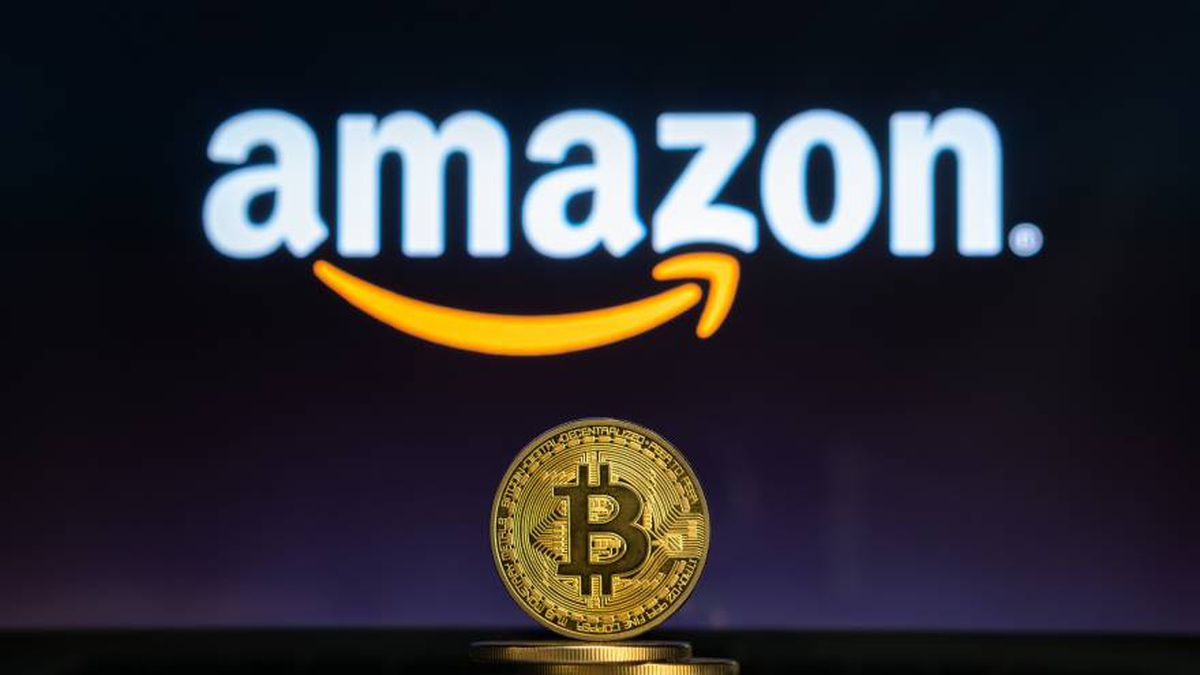 An unofficial source explained that the world's largest e-commerce company is preparing for the acceptance of bitcoin and other cryptocurrencies