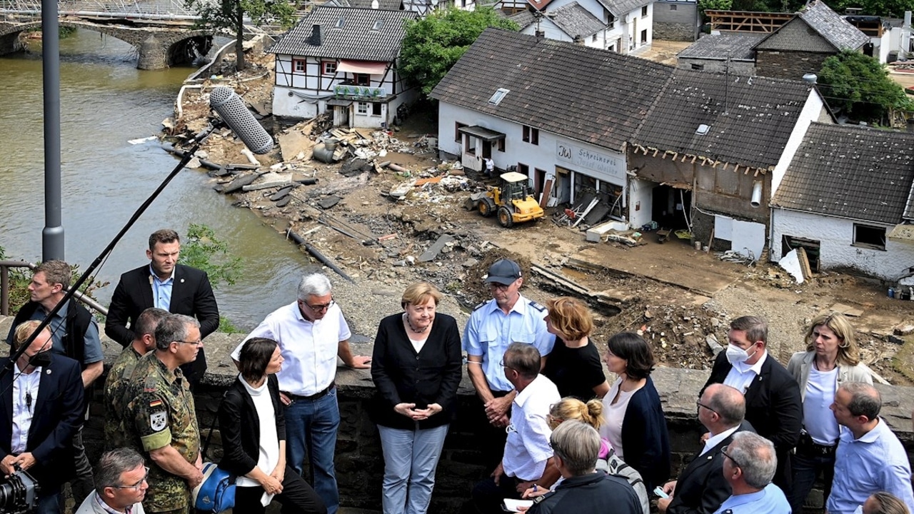 Angela Merkel visits the areas affected by the strongest floods in recent history