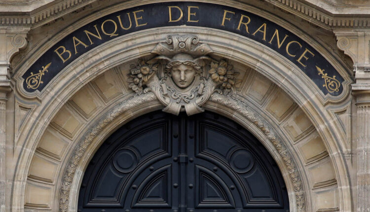 El Banco principal del país europeo y la Autoridad Monetaria de la región asiática se encuentran trabajando en pruebas relacionadas con monedas emitidas por bancos centrales