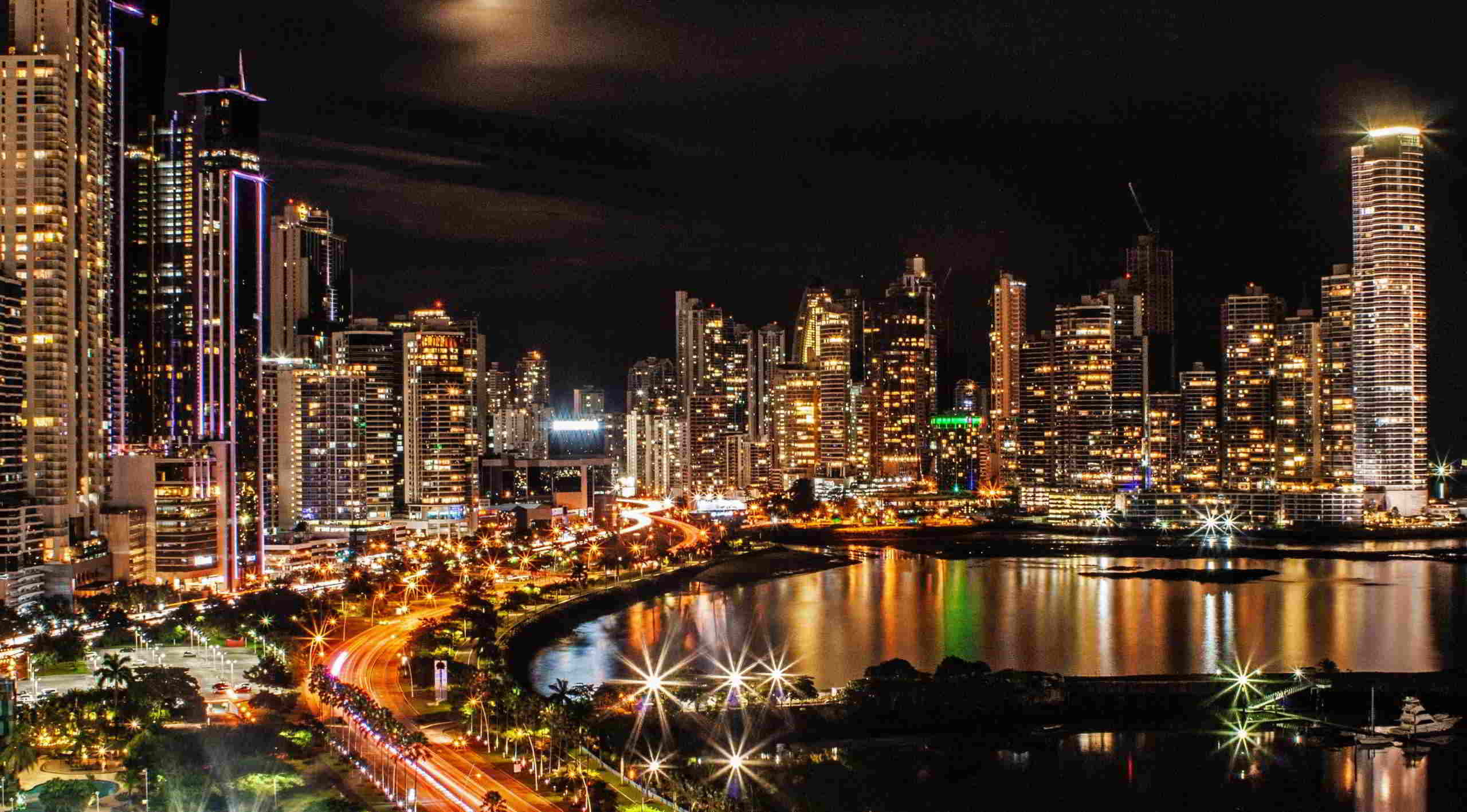Flights to and from Panama City resumed, with convenient departures on Wednesdays and Sundays
