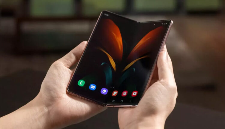 La compañía informó que esta actualización, destinada a dispositivos con pantallas grandes y plegables, llegará el año que viene