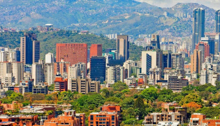 «La Venezuela que proyectamos 2022» busca activación del mercado inmobiliario