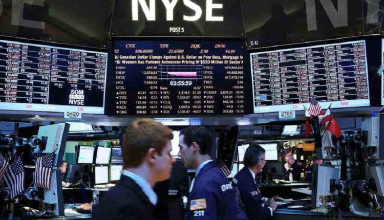 The New York Stock Exchange remodels its top management and appoints Lynn Martin as its new president as of January 2022