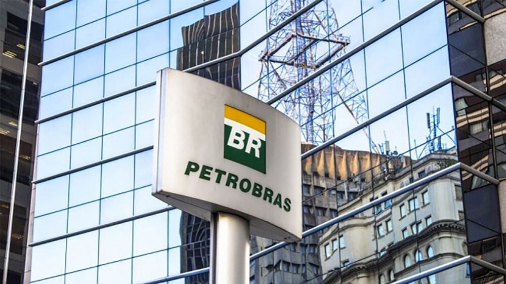 El presidente de Brasil anunció que Petrobras implementará una reducción a pequeña escala de los precios de los combustibles a partir de la esta semana