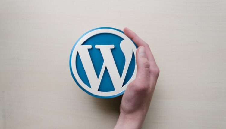 WordPress version 5.9 contains several new features, mainly the theme of blocks on the pages, in addition to the visual options and the navigation menu