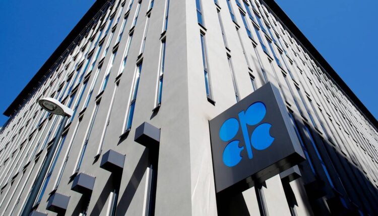 The OPEC+ group decided to increase production as of February 1 in order to continue with its plan to recover the global oil market