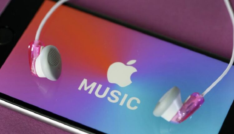 Apple bets on the streaming service for music