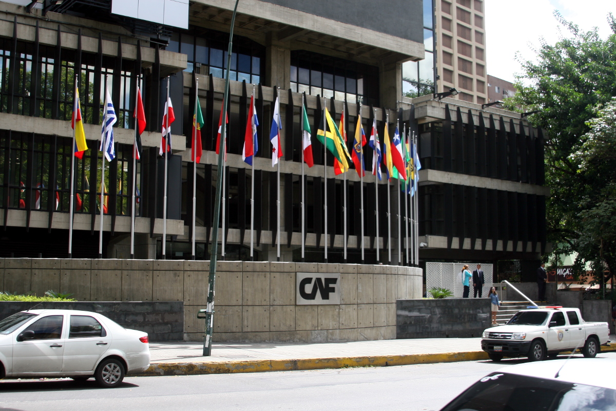 The Development Bank of Latin America (CAF) conducts negotiations with representatives of the Venezuelan government to provide financing to various projects