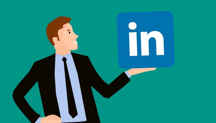 La plataforma LinkedIn ejecutó varias actualizaciones a su logaritmo que le permite a los usuarios de red incorporar nuevas funciones para personalizar su feed