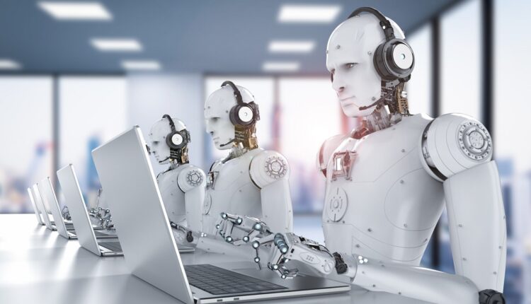 El paradigma de atención al cliente está cambiando vertiginosamente y se estima que en el futuro sean los robots los que dominen toda esa área en las empresas