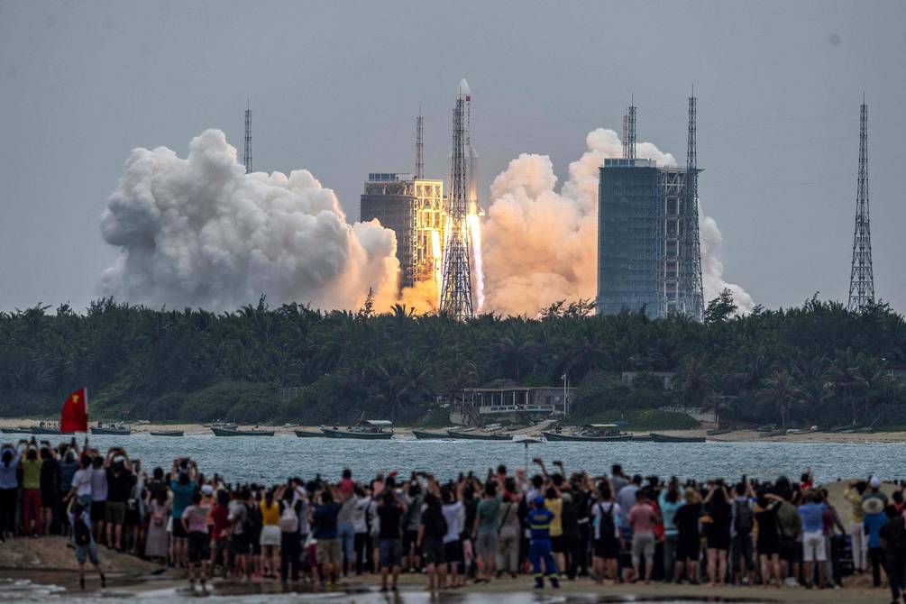 China lanza al espacio el primer módulo de investigación de su estación Tiangong
