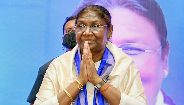 Droupadi Murmu, primera mujer de una tribu elegida como presidenta de India