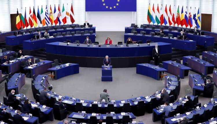 A group of European parliamentarians propose to reform the MiCA law to include non-fungible tokens (NFT) within the new regulatory framework
