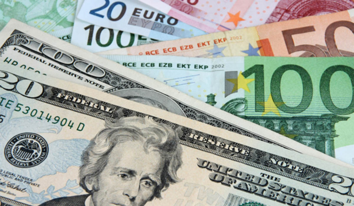 La cotización de la moneda europea se colocó por debajo del dólar frente a un panorama de recesión que se podría presentar en la zona