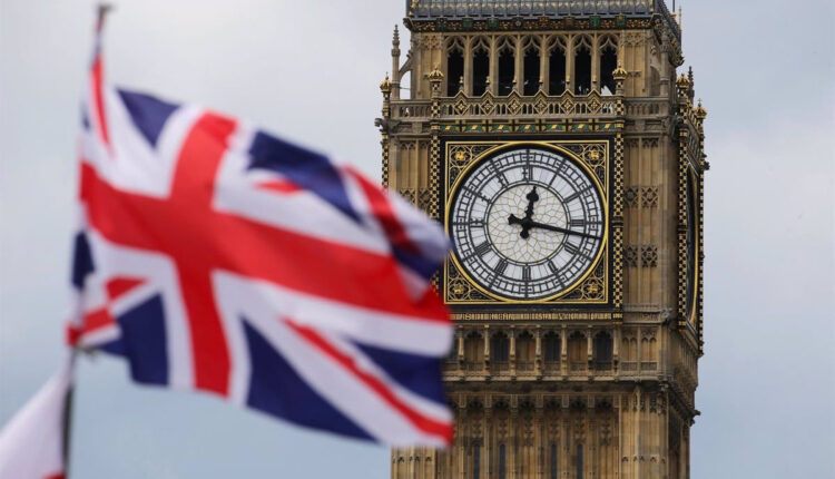 La economía del Reino Unido durante esos tres meses creció a un ritmo de 0,8 % según indicó la Oficina Nacional de Estadística