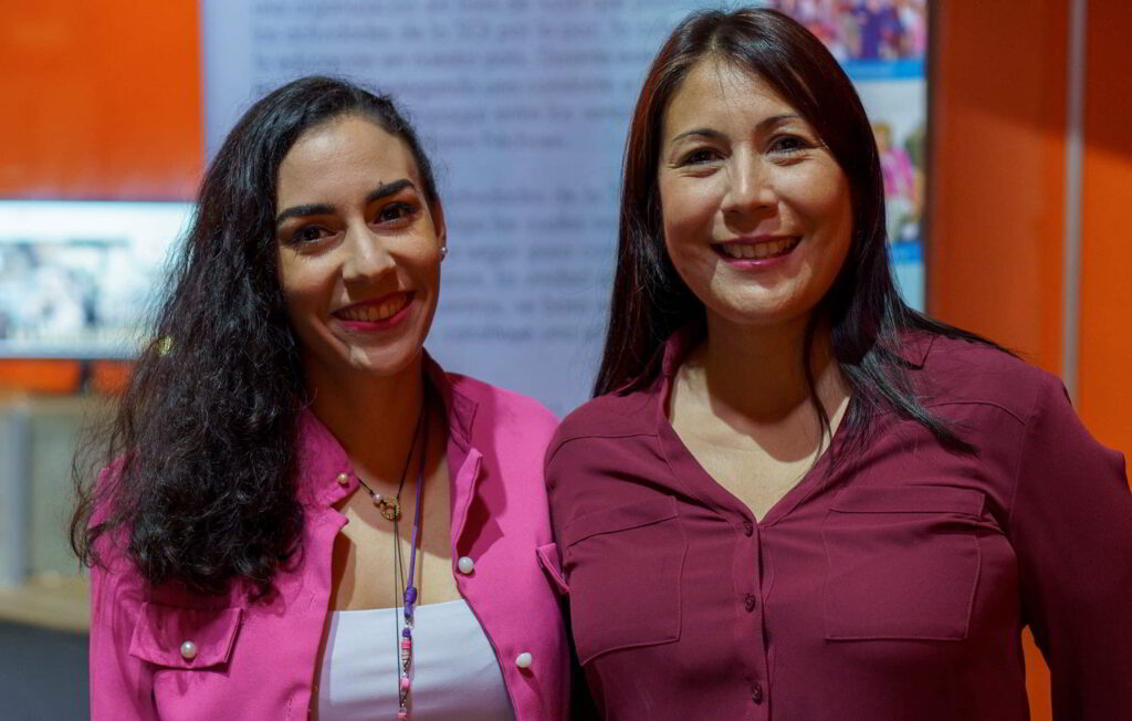 Axelis Castillo and Jeannie Pacheco, for Soka Gakkai International of Venezuela, taught humanist teaching based on the creation of value to train people in solidarity, as well as build peace in multiple spaces