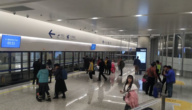 China reabrió sus fronteras tras casi tres años de aislamiento