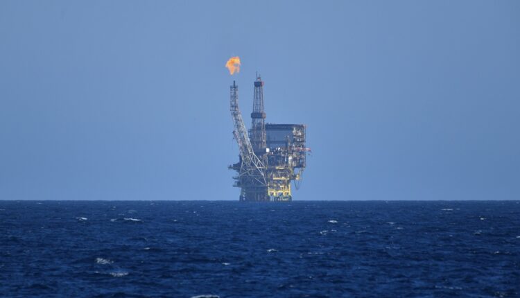 La OPEP+ mantiene sus planes de producción