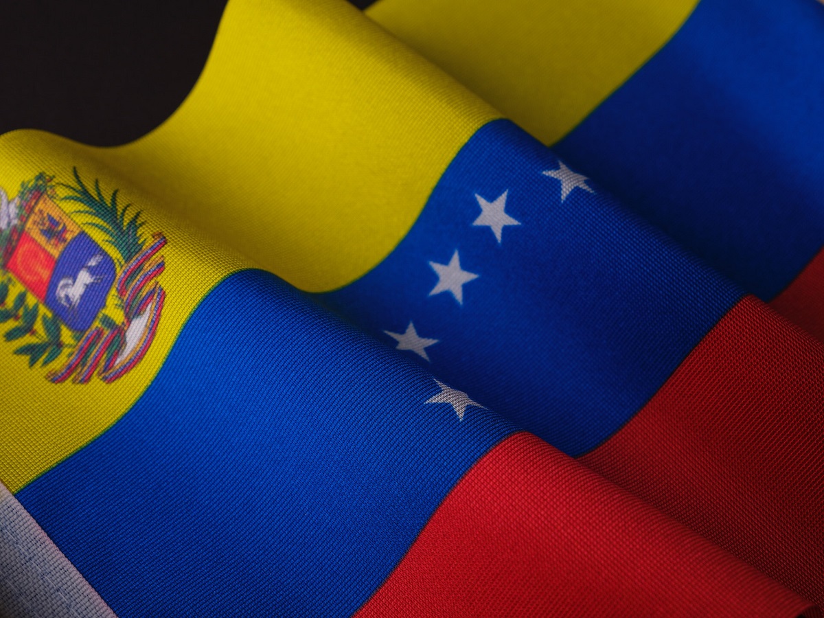 Petro convocará conferencia internacional para estimular el diálogo en Venezuela