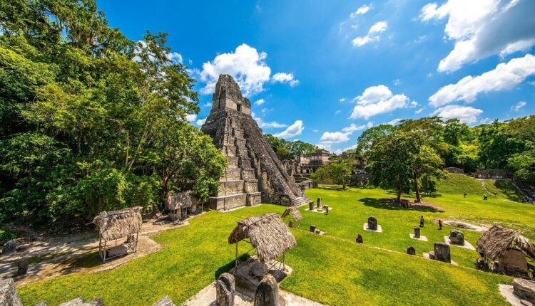 S&P mejora la calificación de Guatemala a 'BB' con perspectiva estable