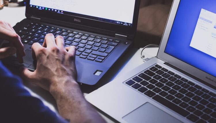 Ciberdelincuentes utilizan anuncios de Google para impulsar el malware Bumblebee