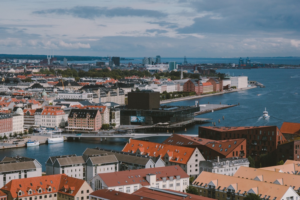 Inversores y mineros de criptomonedas pagarán impuestos en Dinamarca