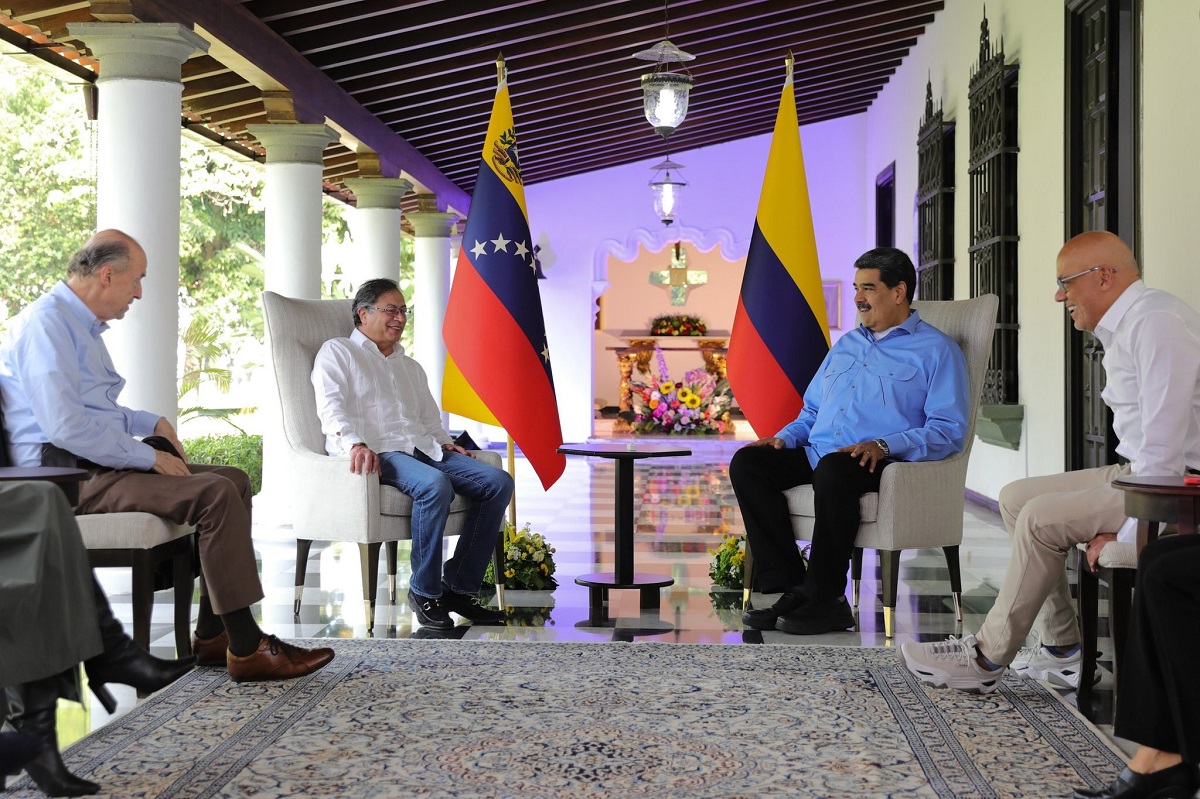 Colombia y Venezuela evalúan crear una Zona Económica Binacional