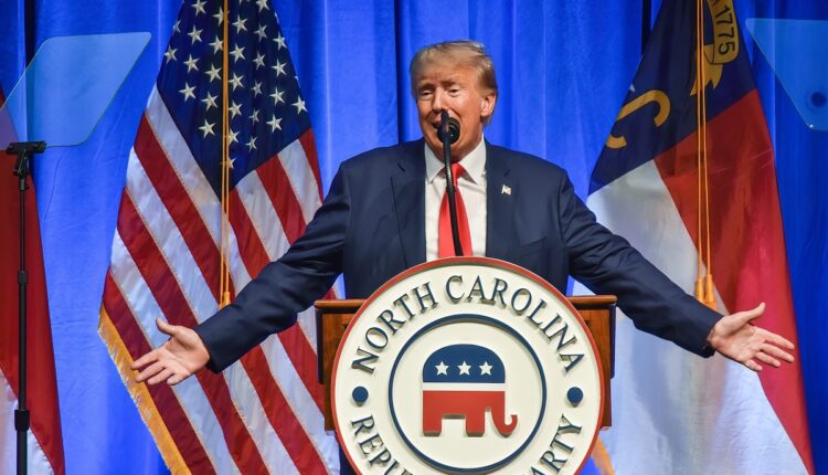 Trump puede ser candidato a la Casa Blanca imputado e incluso desde la cárcel