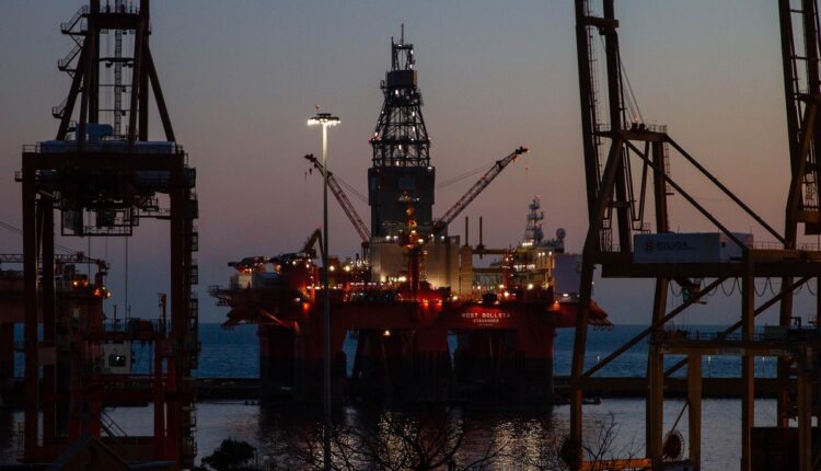 Producción de petróleo en Venezuela aumentó 43 % en seis meses