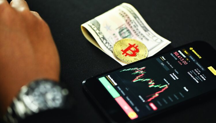 El exchange de criptomonedas recibió estas acusaciones por parte de la Comisión de Bolsa y Valores de los Estados Unidos (SEC)