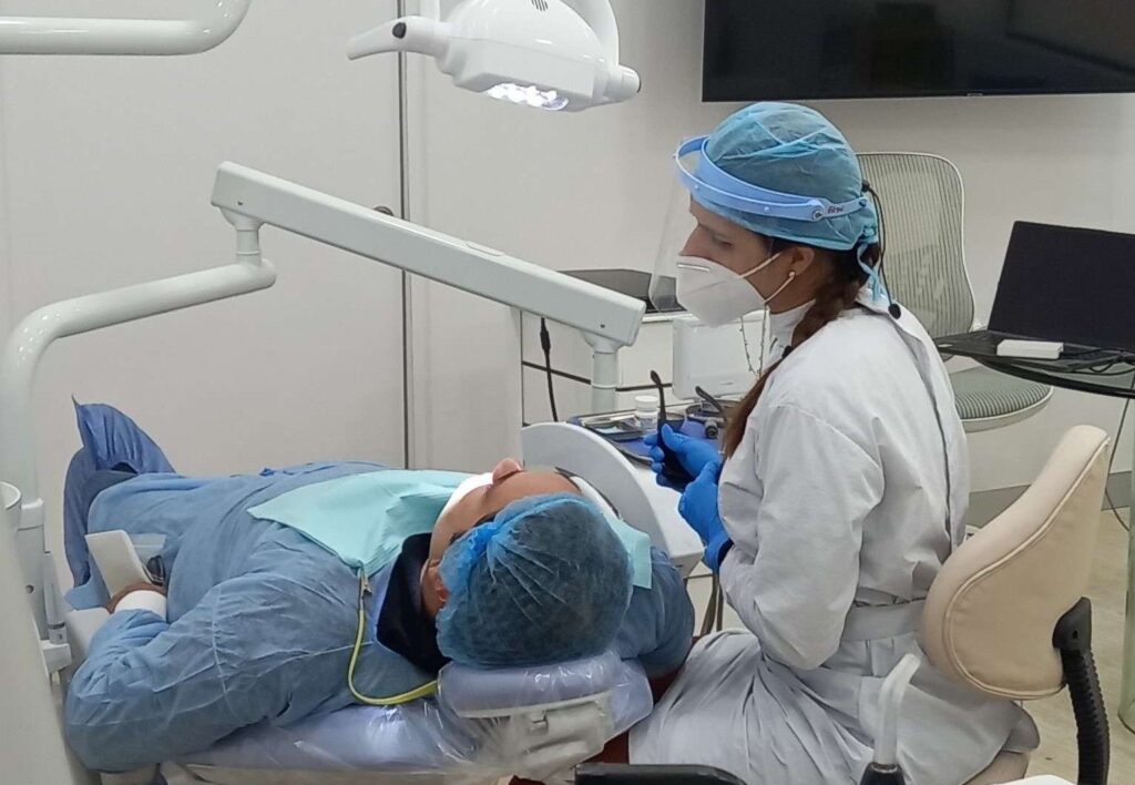 From advanced dentistry in close collaboration and combination with specialist doctors, solutions are provided to apnea and snoring for the well-being of patients, Dr. Verónica De Abreu has been explaining regarding the correct diagnosis and treatment