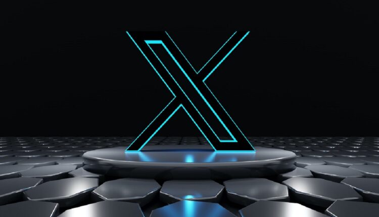 Elon Musk estudia cobrar un pequeño pago mensual a todos los usuarios de X