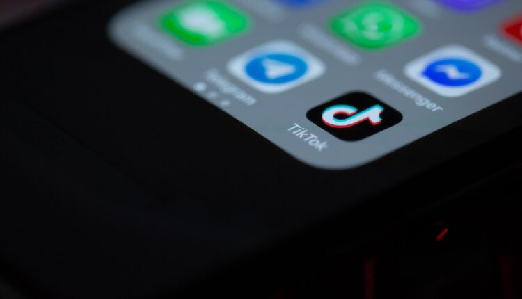 TikTok prueba los enlaces externos al buscador de Google