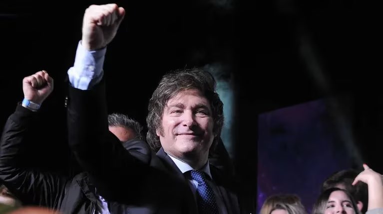 Tras la victoria de Javier Milei, las empresas argentinas comenzaron a presentar alza en sus acciones