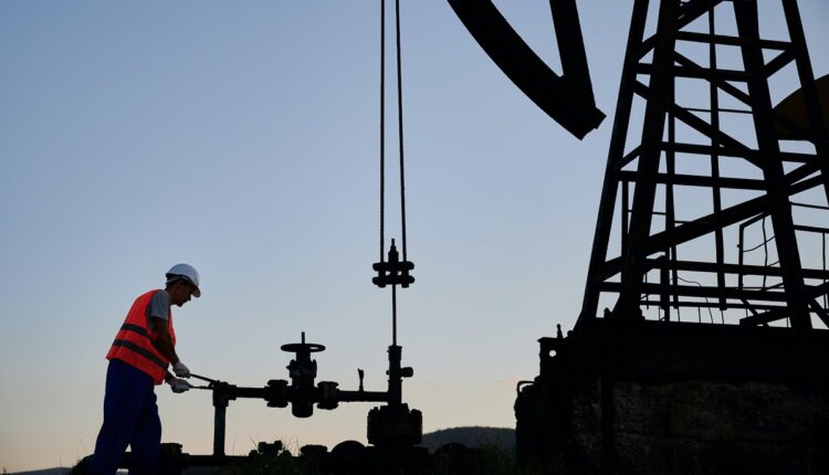 Las sanciones económicas contra el petróleo iraní se mantendrán en un nivel crítico tras aprobación de la Cámara de Representantes de Estados Unidos este viernes