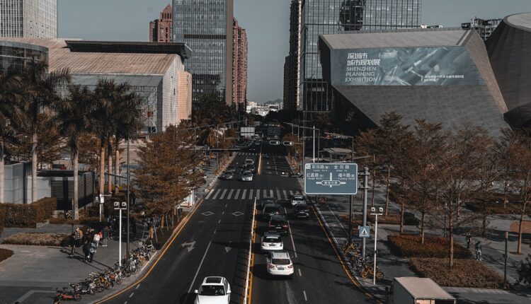 La ciudad de Shenzhen, al sur de China, es piloto en la transición energética y funciona con una red de autobuses públicos 100 % eléctrica desde 2017