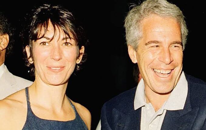 La Justicia de Nueva York ha hecho pública una segunda tanda de documentos judiciales en relación con el caso del difunto financiero Jeffrey Epstein