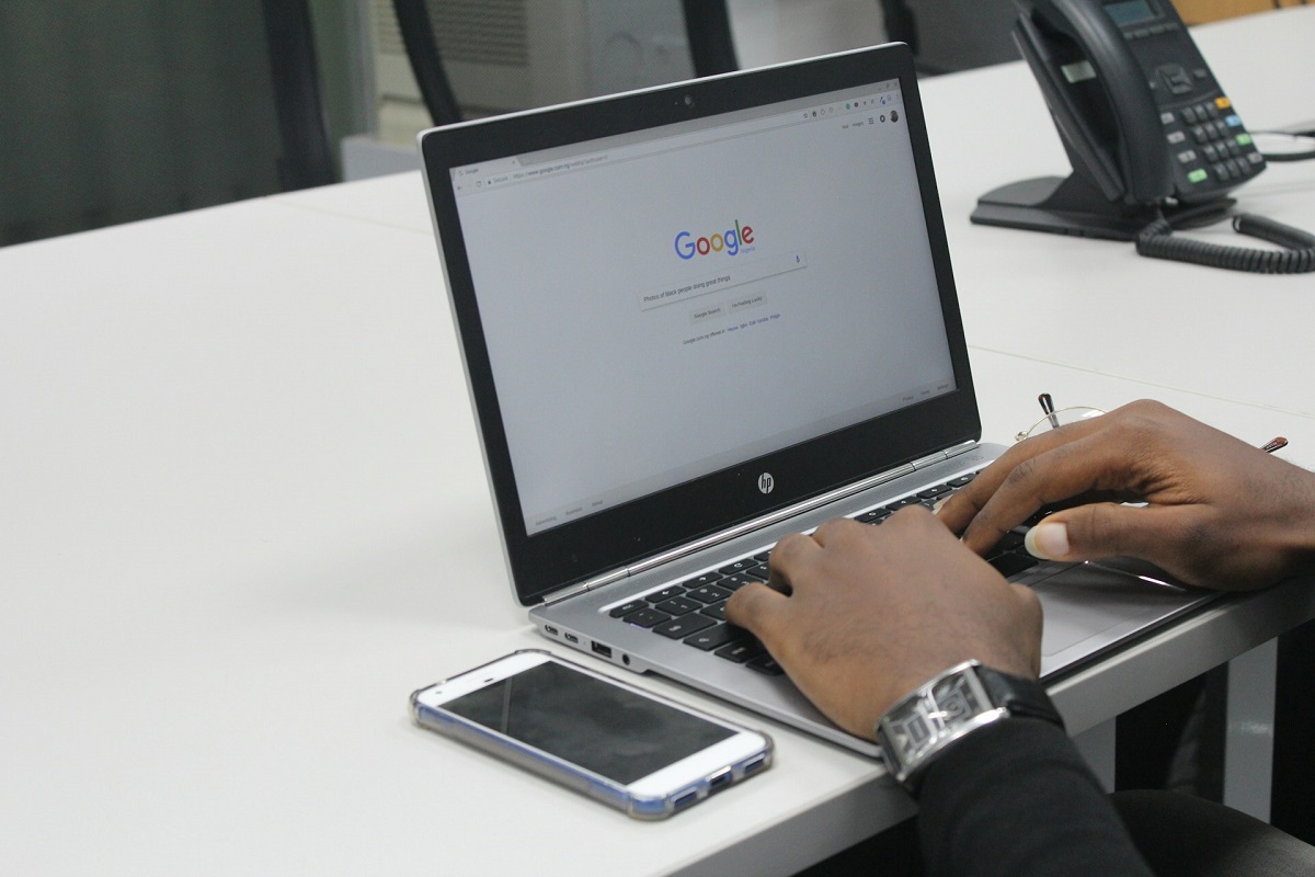 El buscador más usado del mundo, Google Chrome, lanzó en Estados Unidos tres nuevas funciones asistidas por la IA. Se espera que pronto estén disponible para el resto de los países