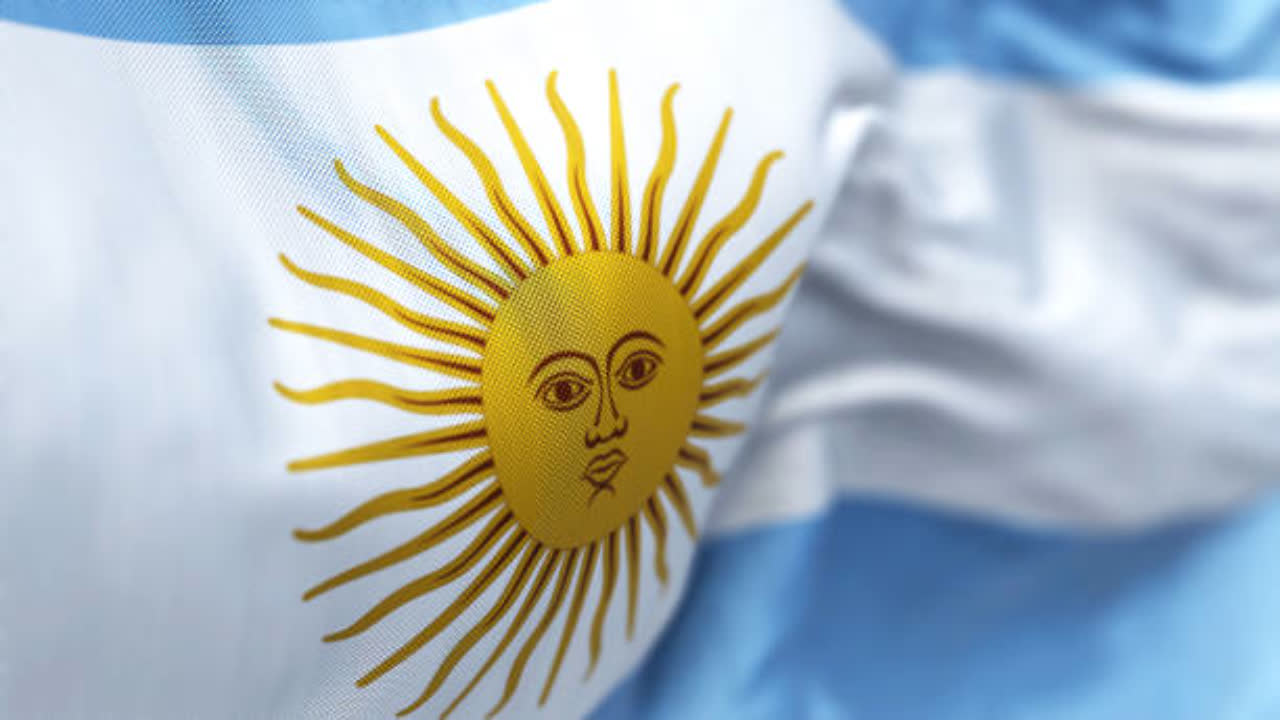 Según el Instituto Nacional de Estadística y Censos (Indec), el índice de precios al consumidor (IPC) en Argentina registró un incremento del 20,6 %