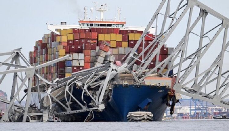 En la madrugada de este martes 26 de marzo se derrumbó el Francis Scott Key, el mayor puente de Baltimore, en Maryland, EE.UU., debido al impacto de un carguero de contenedores de Singapur