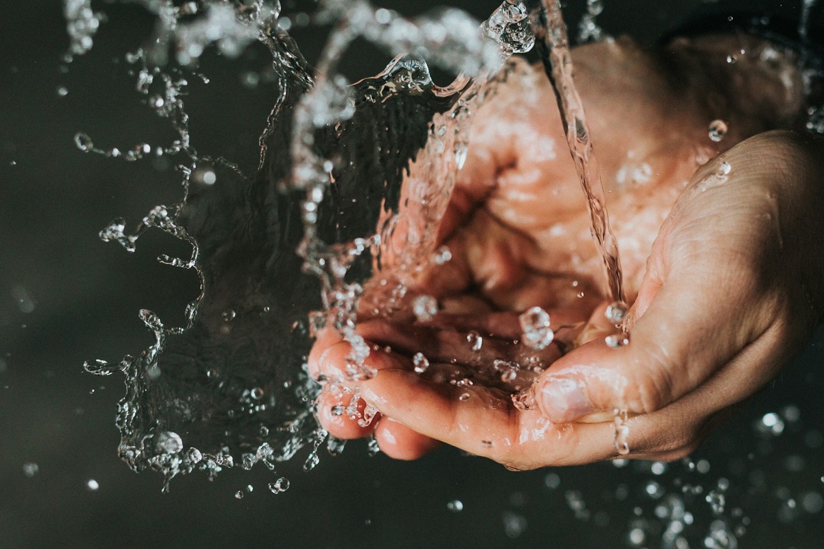 The good use of water has led to the signing of international agreements for cooperation in the matter (Reference image source: Unsplash+, in collaboration with Getty Images)