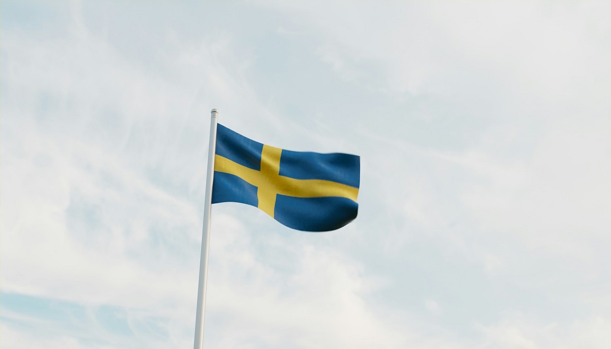 Este lunes fue izada la bandera de Suecia en la sede de la OTAN como indicativo de la adhesión oficial del país