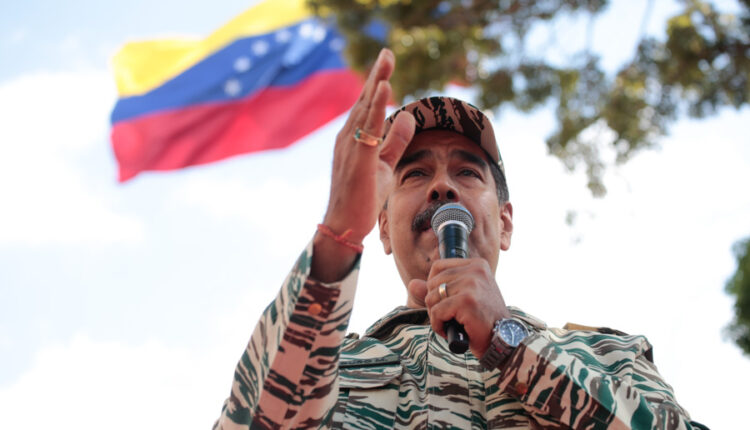 Este sábado 13 de abril, el presidente de Venezuela, Nicolás Maduro, lanzó la propuesta de reformar la Constitución a fin de incluir la cadena perpetua para delitos como corrupción y traición a la patria